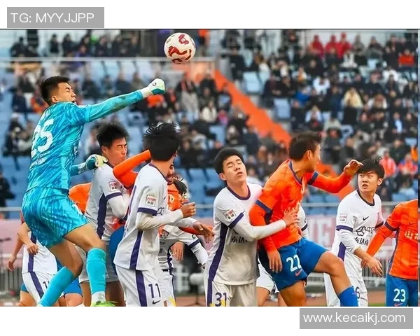 足球明星坦承税务问题引发的风波与背后的真相揭秘