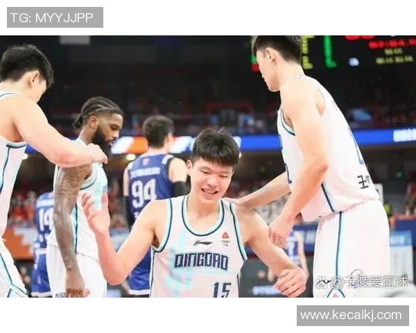 福建队展现强大爆发力对抗南京队全力以赴的精彩对决